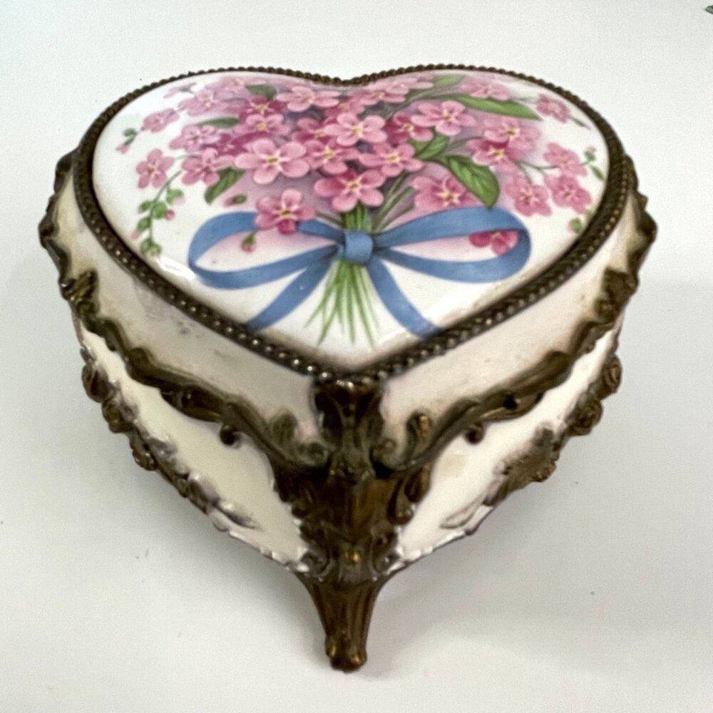 Vintage Porcelain Music Trinket Box Sankyo Japan Plays You Light Up My Life